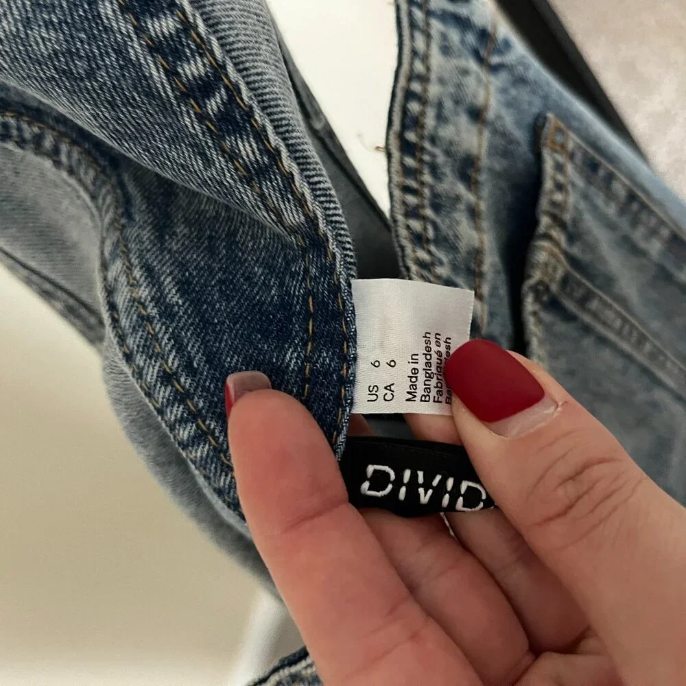 H&M Divided Denim Overall Size 6 - Picture 7 of 11